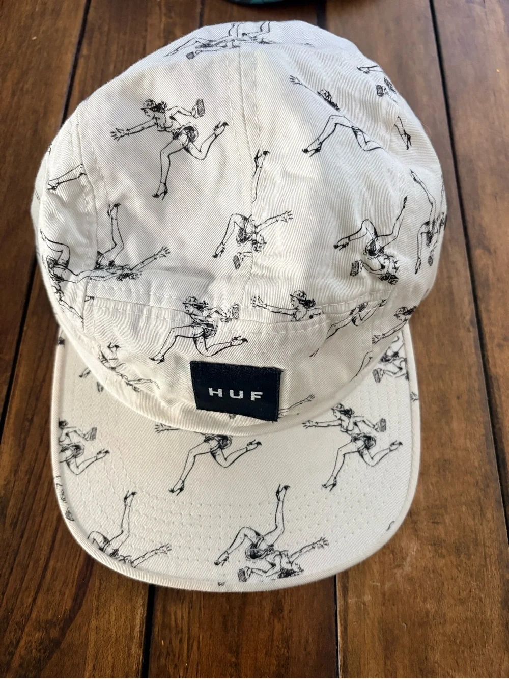 Huff 5 panel volley camp cap - Picture 1 of 7